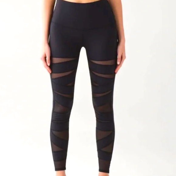 Wunder under Tech Mesh zig zag - Picture 1 of 5